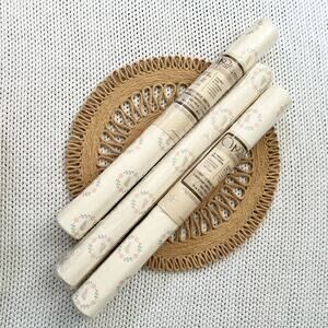 Vintage Collins Aikman Wallcoverings Sitting Bird Floral Wreath 2.5 Bolts Rolls